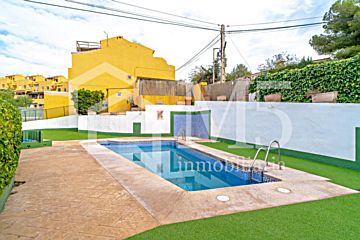 Imagen 1 Venta de casa con piscina en Benajarafe (Vélez-Málaga (Municipio))