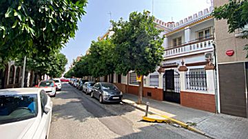 Foto Venta de casa con terraza en Nervión (Sevilla), Gran Plaza-Marqués de Pickman-Ramon y C