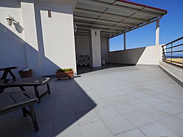 Foto Venta de dúplex con terraza en Tincer-Barranco Grande-Sobradillo (S. C. Tenerife), El Sobradillo