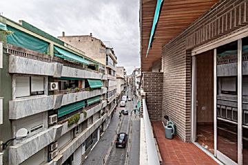 Foto Venta de piso con terraza en Parque Nueva Granada (Granada), Centro
