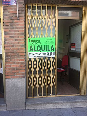  Venta de locales en San Lorenzo (Segovia)
