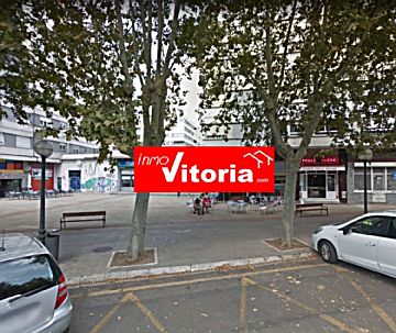  Venta de locales en El Pilar (Vitoria-Gasteiz)