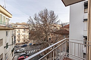 Foto Venta de piso con terraza en Granada Capital, Alhamar