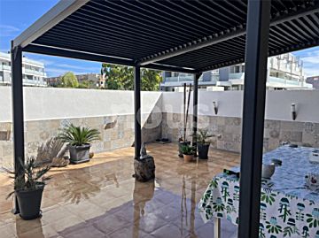 Imagen 1 Venta de piso con piscina en Los Abrigos-La Tejita (Granadilla de Abona)
