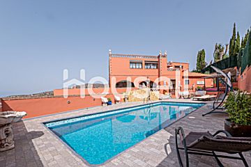  Venta de casas/chalet con piscina y terraza en Benajarafe (Vélez-Málaga (Municipio))